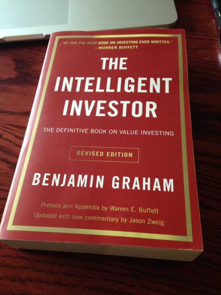 The Intelligent Investor by Benjamin Graham: Finance Literacy Books